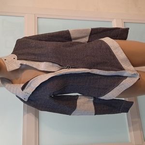 Puma athletic Activewear cardigan jacket size xs gray white